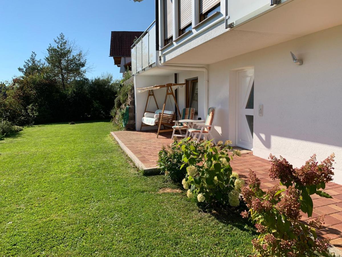 Gemuetliche Ferienwohnung Im Herzen Des Schwarzwaldes Niedereschach Luaran gambar
